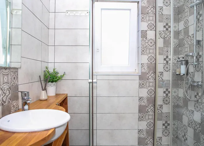 Quebra Costas Alojamento de Acomodação e Pequeno-almoço