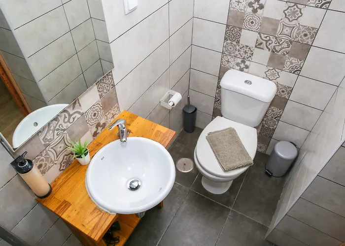 Quebra Costas Alojamento de Acomodação e Pequeno-almoço 3*