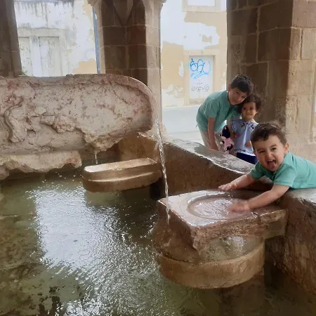 Alojamento de Acomodação e Pequeno-almoço Quebra Costas 3*