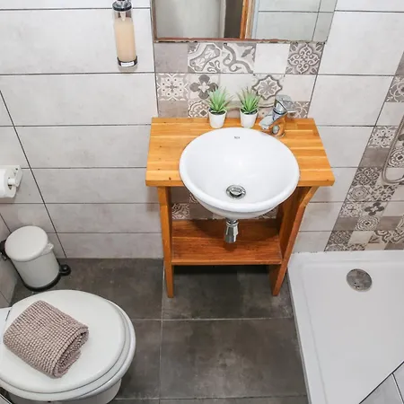 Alojamento de Acomodação e Pequeno-almoço Quebra Costas Torres Vedras