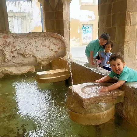 Quebra Costas Alojamento de Acomodação e Pequeno-almoço Torres Vedras