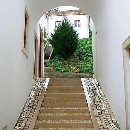 Quebra Costas Oda ve Kahvaltı Torres Vedras